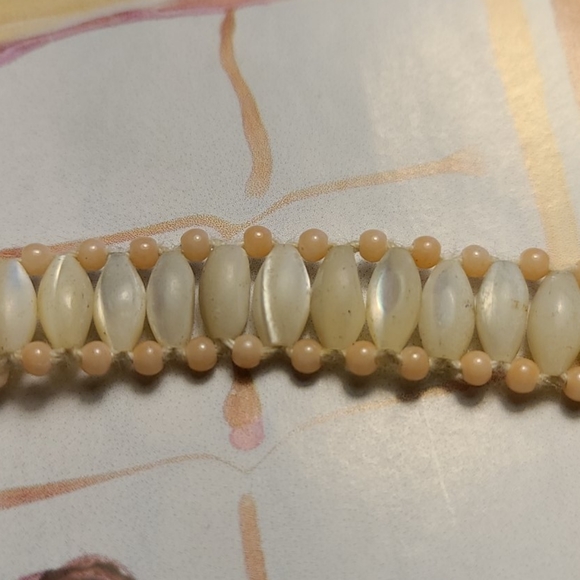 Beaded bracelet - Picture 2 of 5
